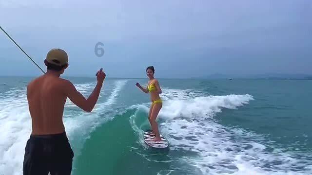 人这辈子就能疯三次