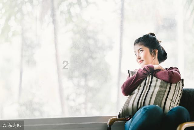 蜡笔小新:机场安检小新把自己放进去,一家人过安检都很费劲蜗牛问答-专业解答你的问题