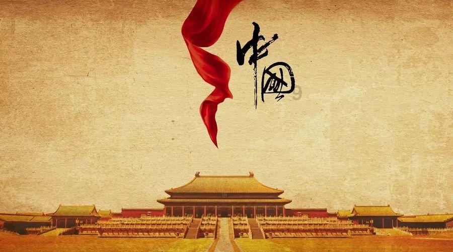 豆娃踢足球