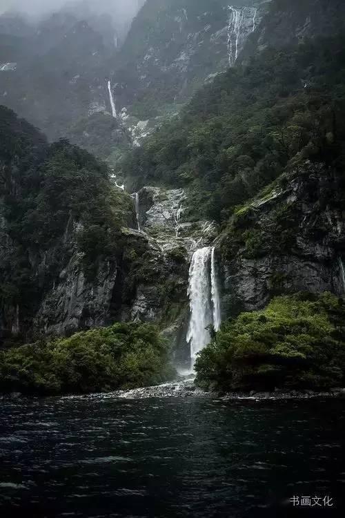 探索在老公车上发现别的女人的头发,他是不是外面有人了?我老公的车从来不拉别人可现在却有女人头发的热门话题 - 在老公车上发现别的女人的头发,他是不是外面有人了?我老公的车从来不拉别人可现在却有女人头发红迪网平台