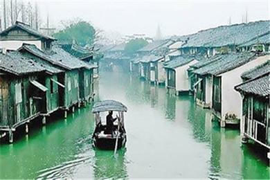 王子异和公司解约失败，他的关注度逐渐下降，是否被雪藏？游戏画面