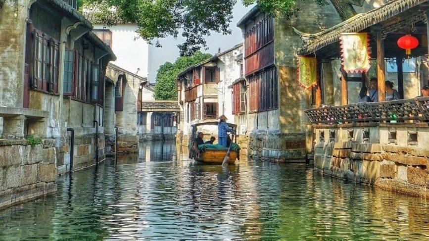 把时间交给工作不后悔吗？游戏画面