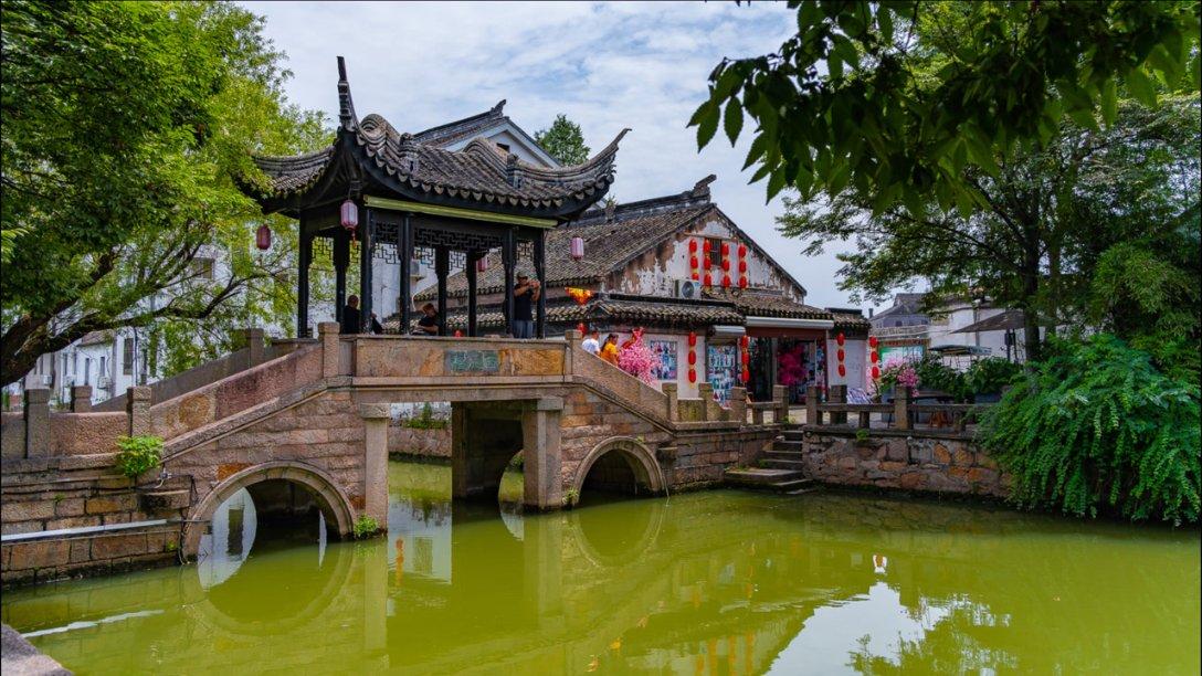 机械设备专用超高分子量聚乙烯异形件的优点有哪些?